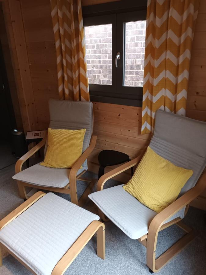 Nancy'S Cabin Mosborough Екстериор снимка