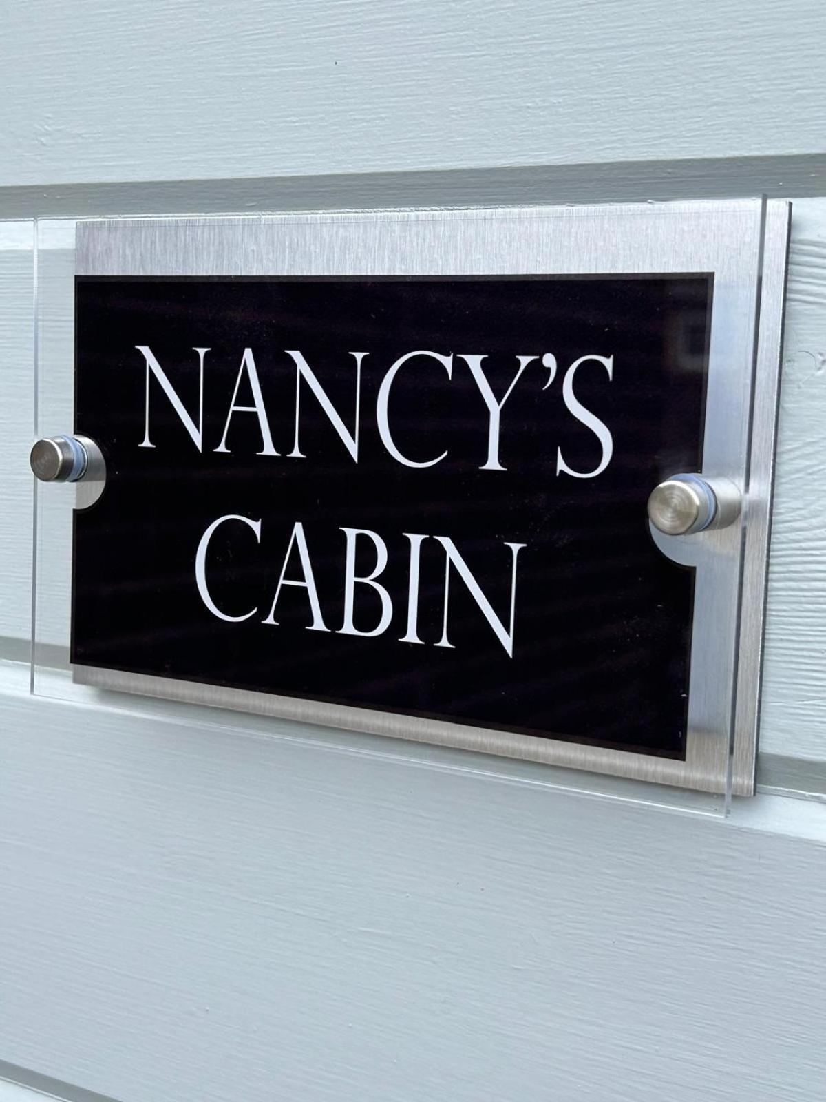 Nancy'S Cabin Mosborough Екстериор снимка